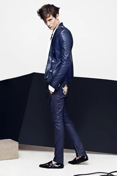 Look 32